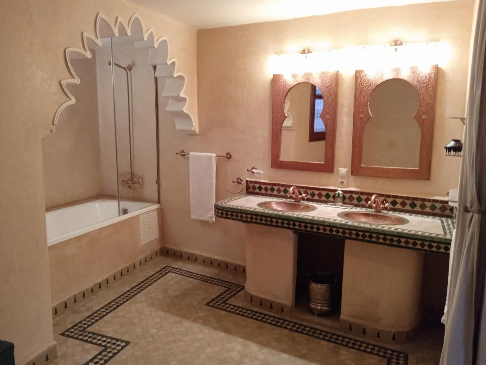 Riad Meyssane Fez Kültér fotó